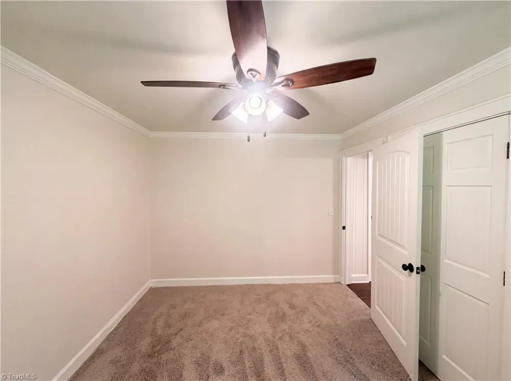 5025 Forbush Road East Bend, NC 27018