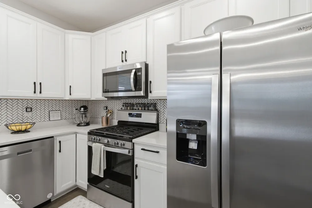 232 Waterford Lane Pendleton, IN 46064
