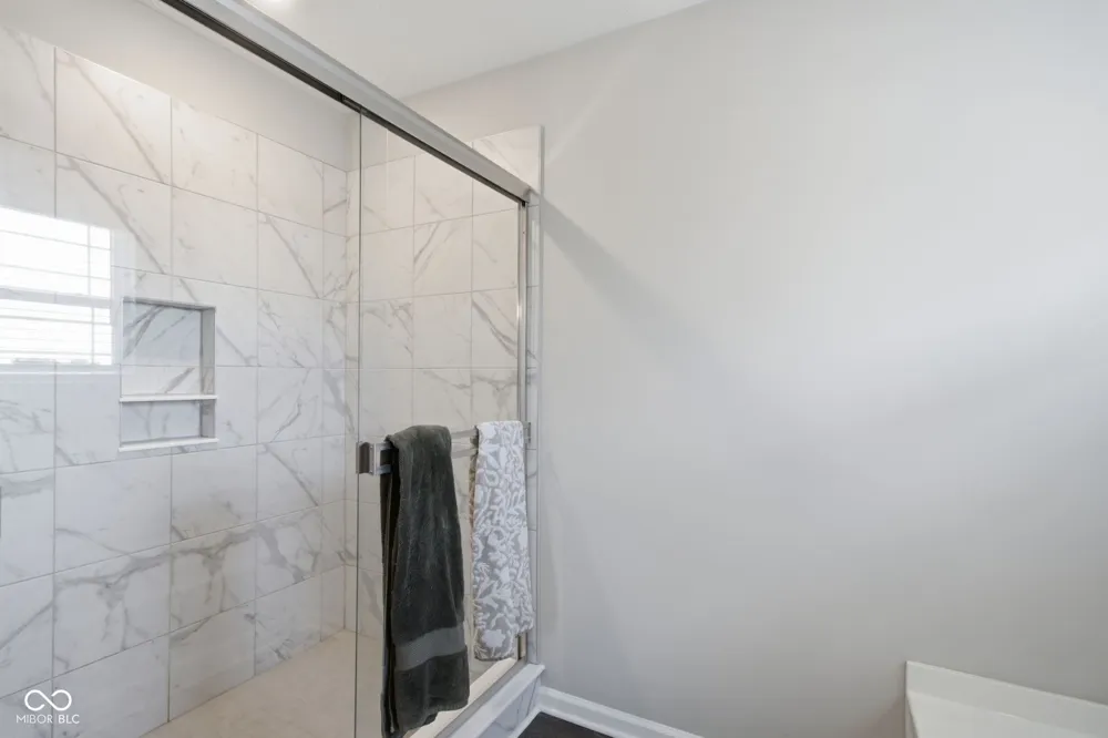 232 Waterford Lane Pendleton, IN 46064