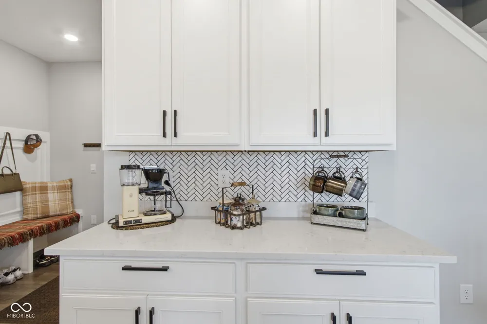 232 Waterford Lane Pendleton, IN 46064