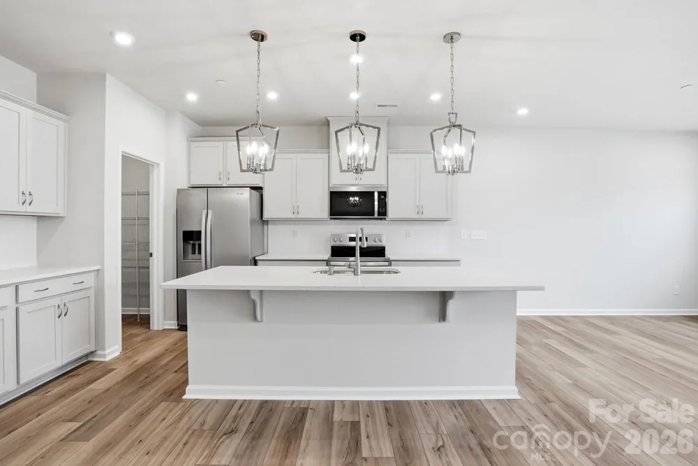 2565 Hedgecliff Road Kannapolis, NC 28025