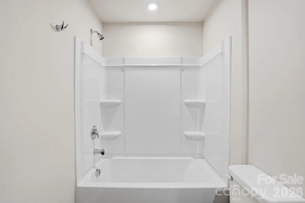 2565 Hedgecliff Road Kannapolis, NC 28025