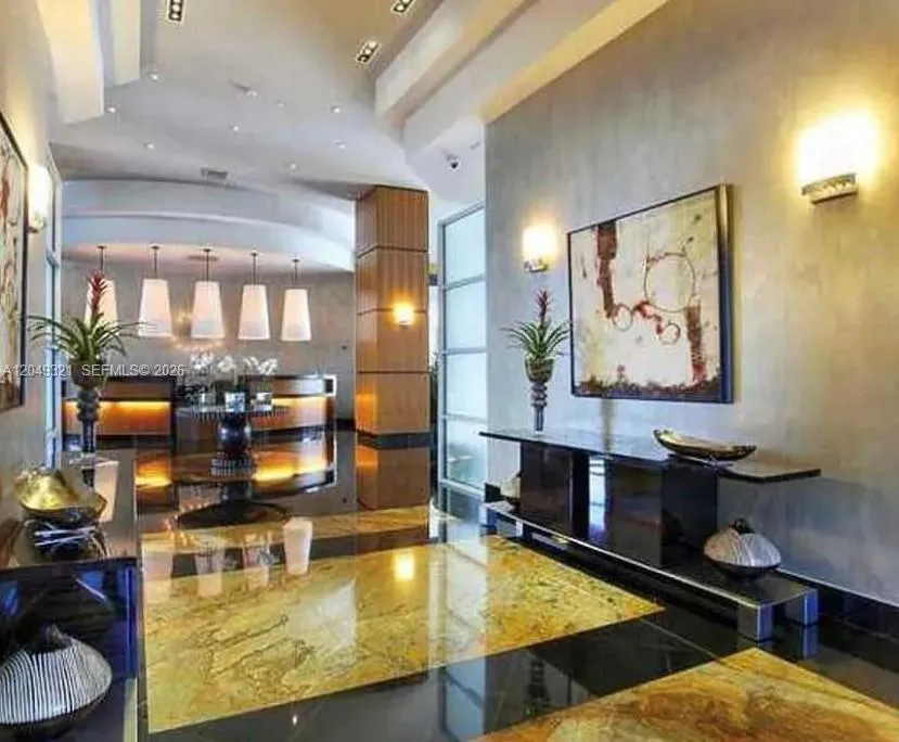 3101 S Ocean Dr #1406 Hollywood, FL 33019
