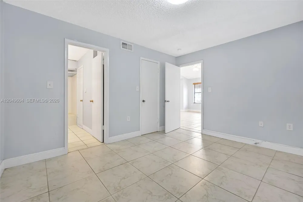 15560 SW 104th TER #611 Miami, FL 33196