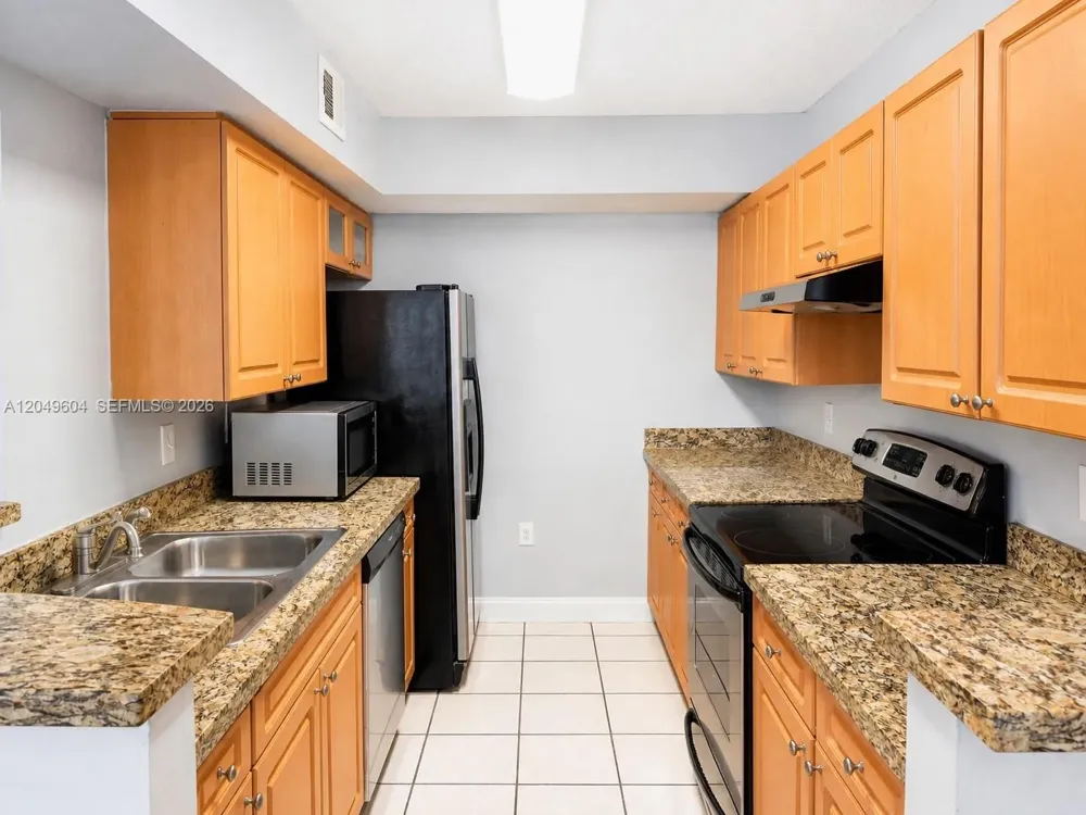 15560 SW 104th TER #611 Miami, FL 33196