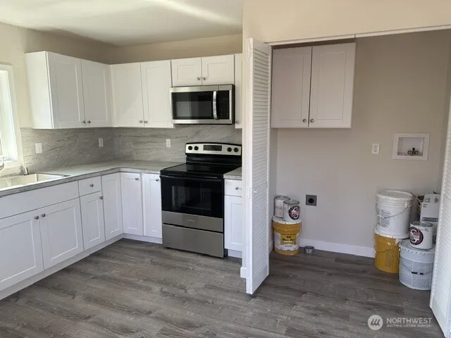 210 24Th Avenue Longview, WA 98632