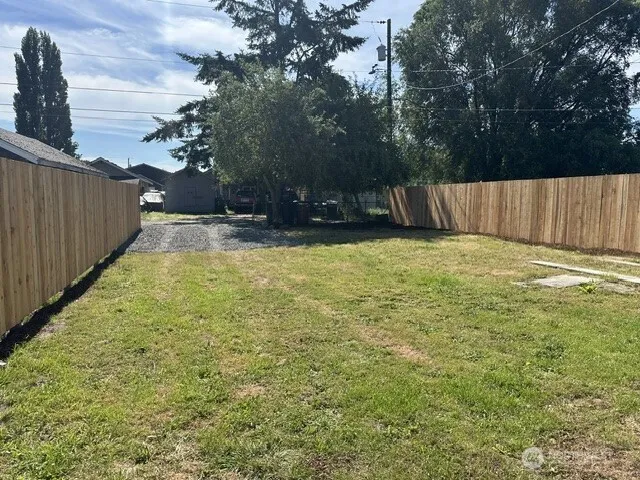 210 24Th Avenue Longview, WA 98632