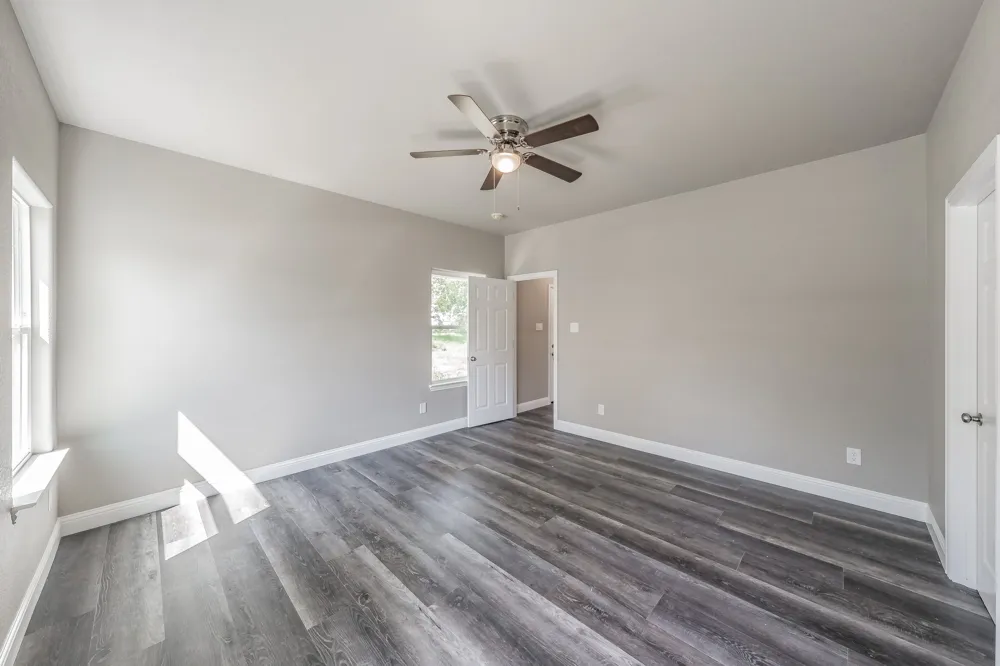 708 Elba Street Bowie, TX 76230