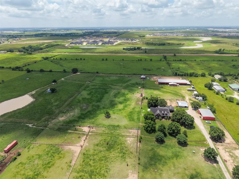 22563 Fm-362 Waller, TX 77484