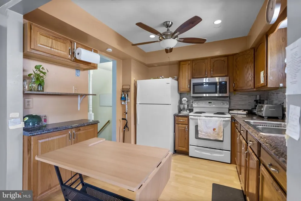 4505 CANNES LANE Olney, MD 20832