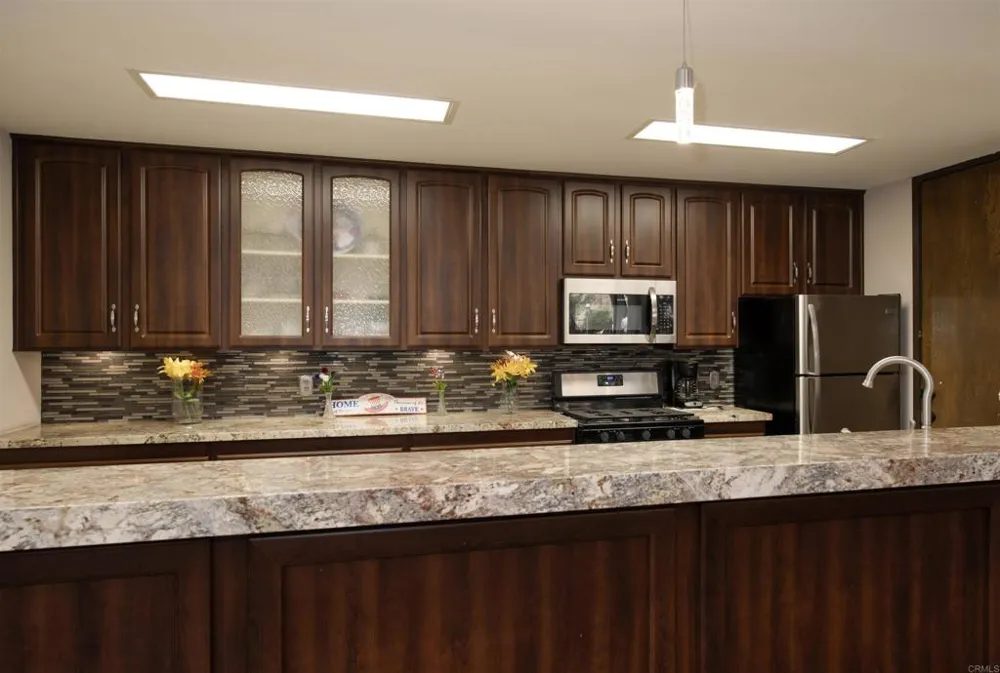 6304 Friars Rd #330 San Diego, CA 92108