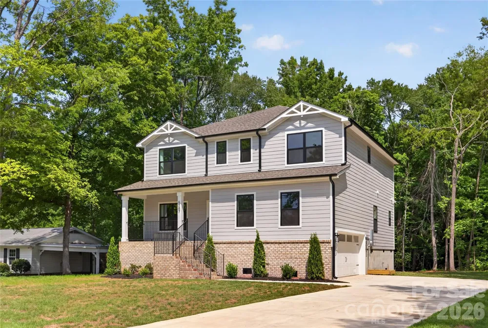6087 Cambridge Drive Harrisburg, NC 28075