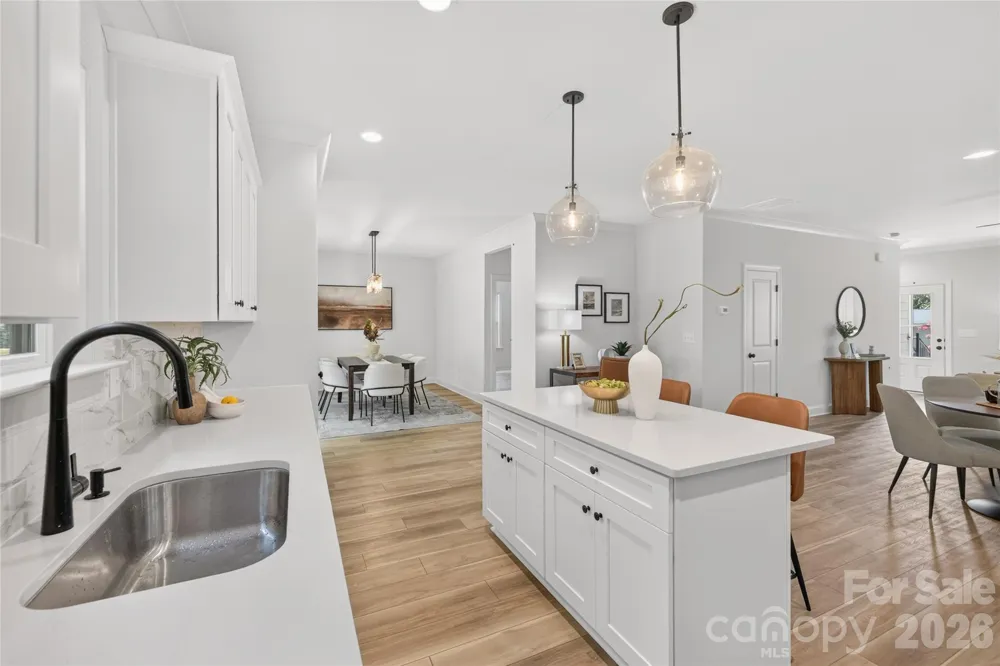 6087 Cambridge Drive Harrisburg, NC 28075