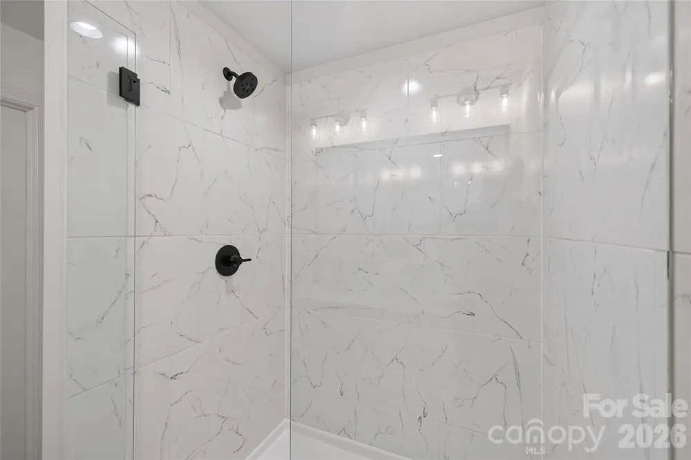 6087 Cambridge Drive Harrisburg, NC 28075