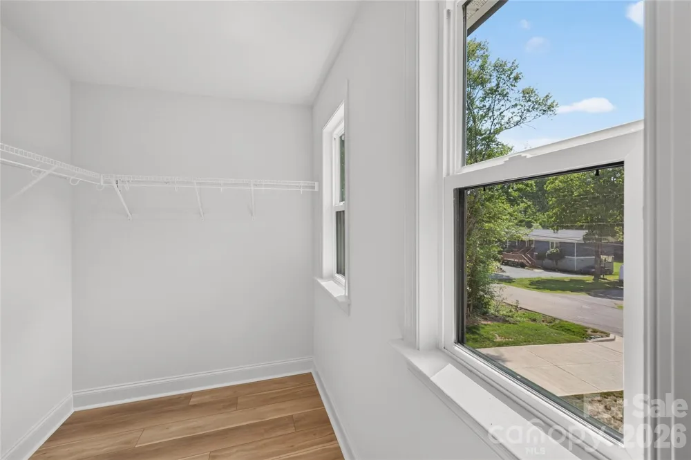 6087 Cambridge Drive Harrisburg, NC 28075