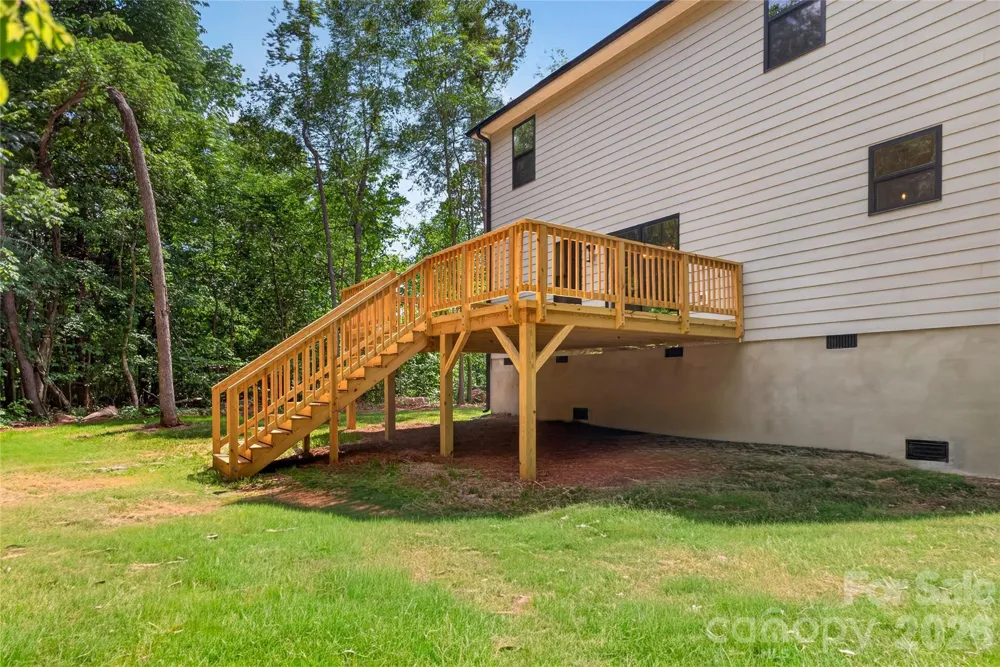 6087 Cambridge Drive Harrisburg, NC 28075