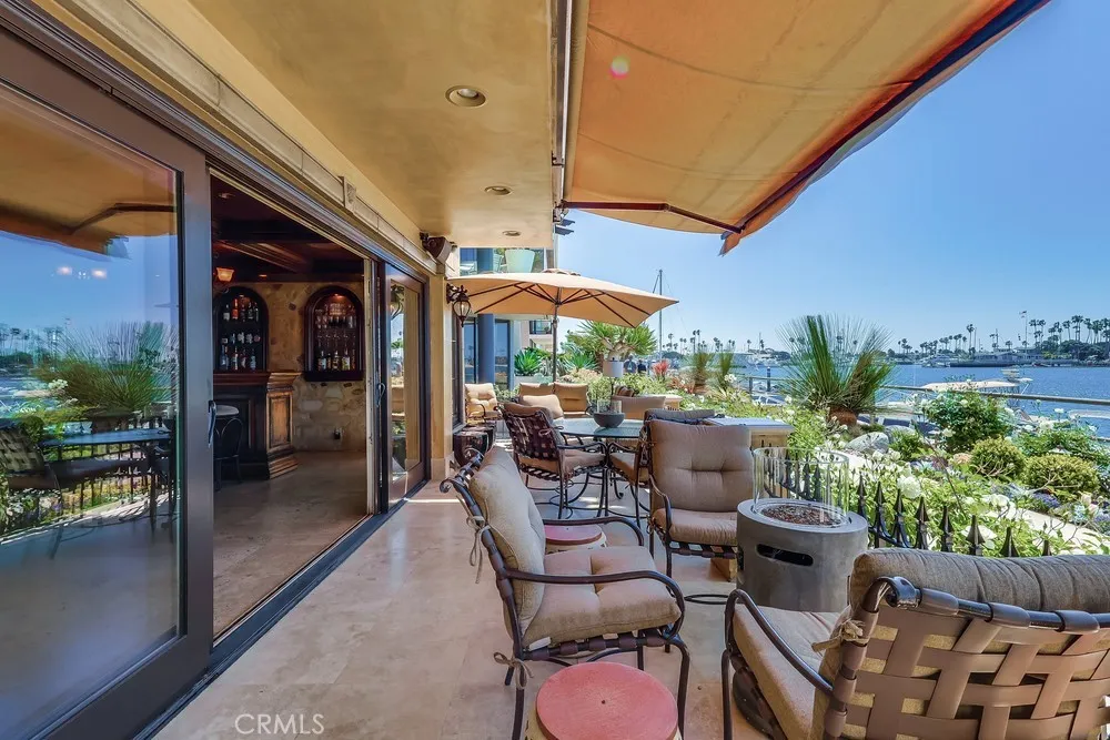 6048 Lido Long Beach, CA 90803
