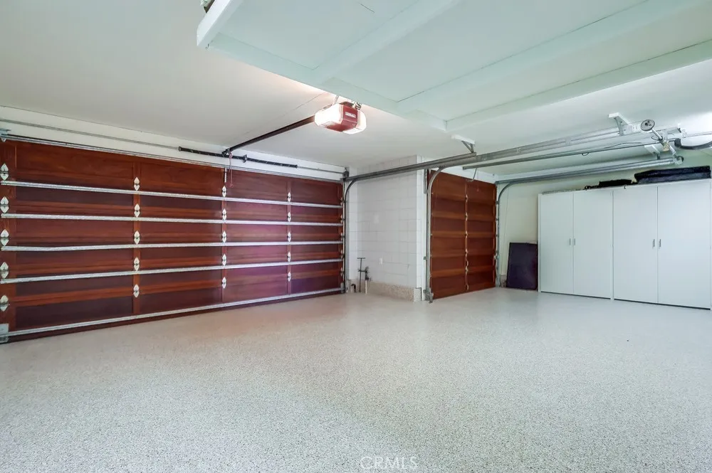 6048 Lido Long Beach, CA 90803