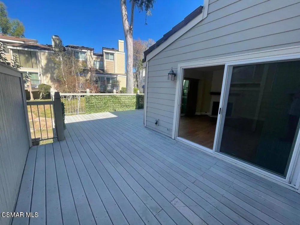 1174 Westlake Boulevard #E Westlake Village, CA 91361