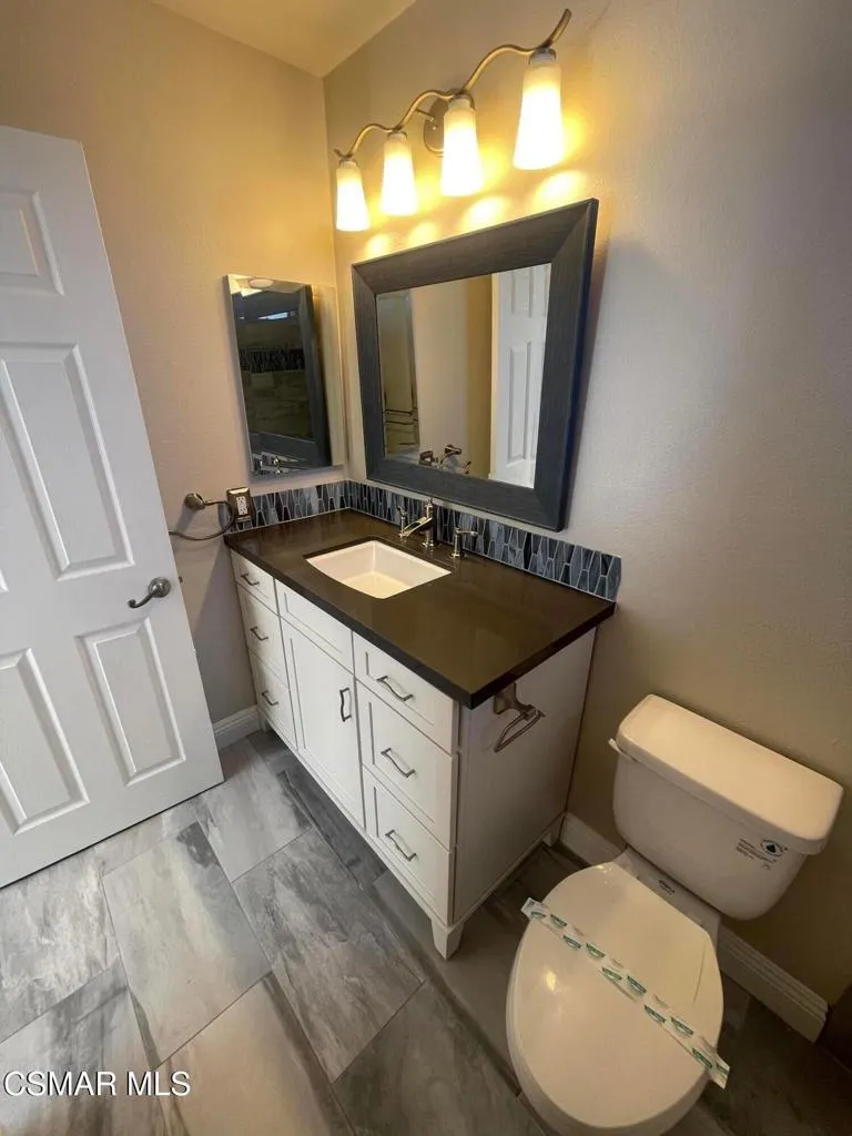 1174 Westlake Boulevard #E Westlake Village, CA 91361