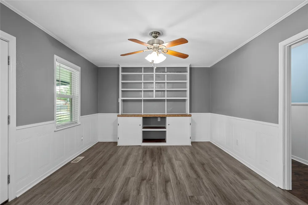 525 W 7th Street Crawford, TX 76638