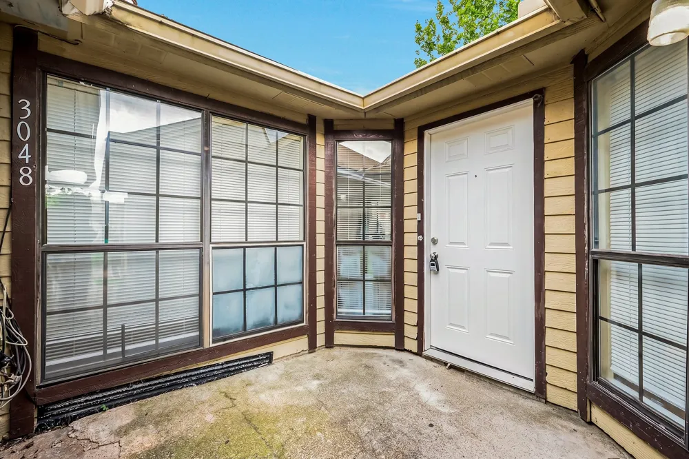 3048 Navarro Lane Grand Prairie, TX 75052