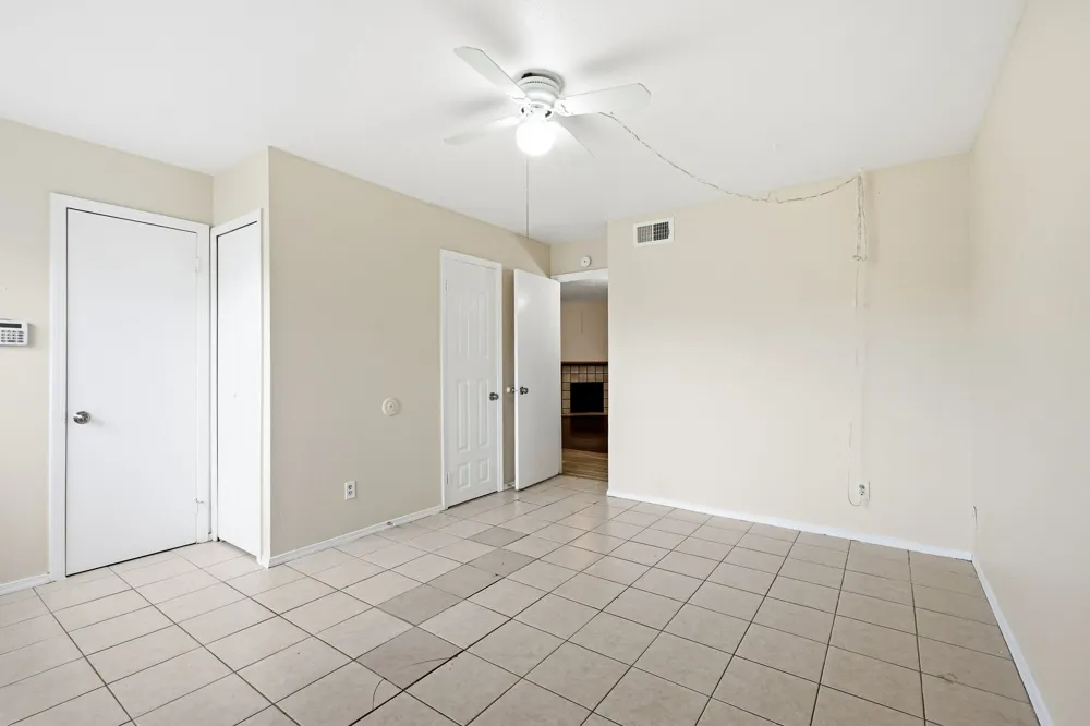 3048 Navarro Lane Grand Prairie, TX 75052