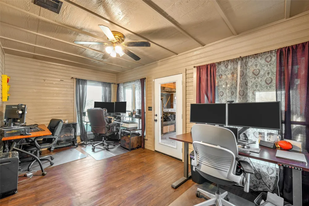 361 Vandiver Road Moody, TX 76557