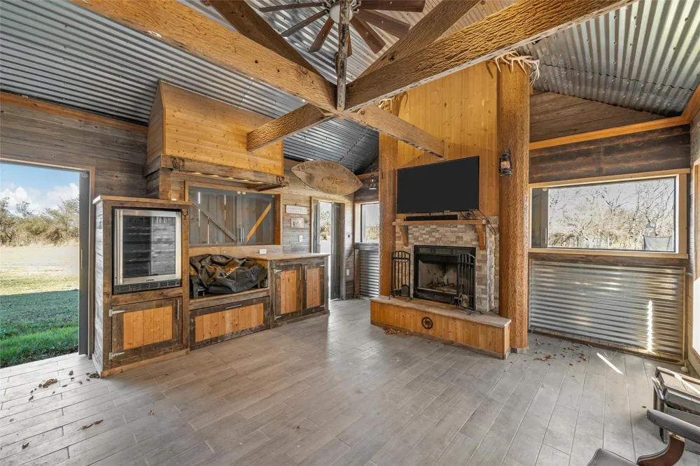 361 Vandiver Road Moody, TX 76557