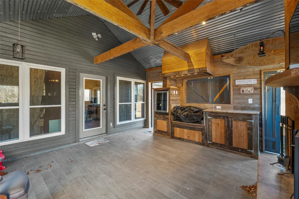 361 Vandiver Road Moody, TX 76557