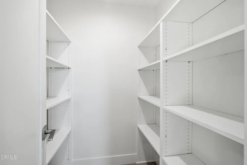 1013 Colina Vista Ventura, CA 93003