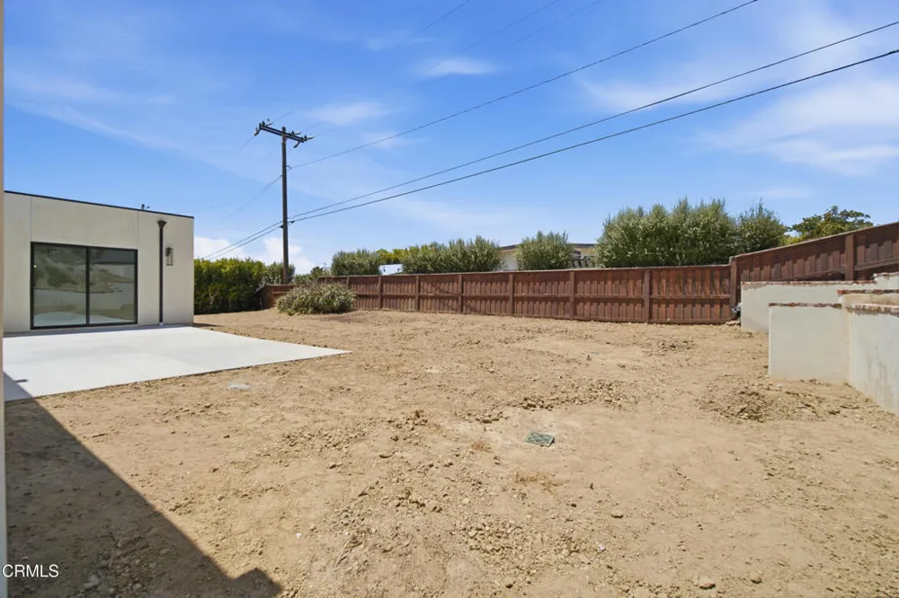1013 Colina Vista Ventura, CA 93003