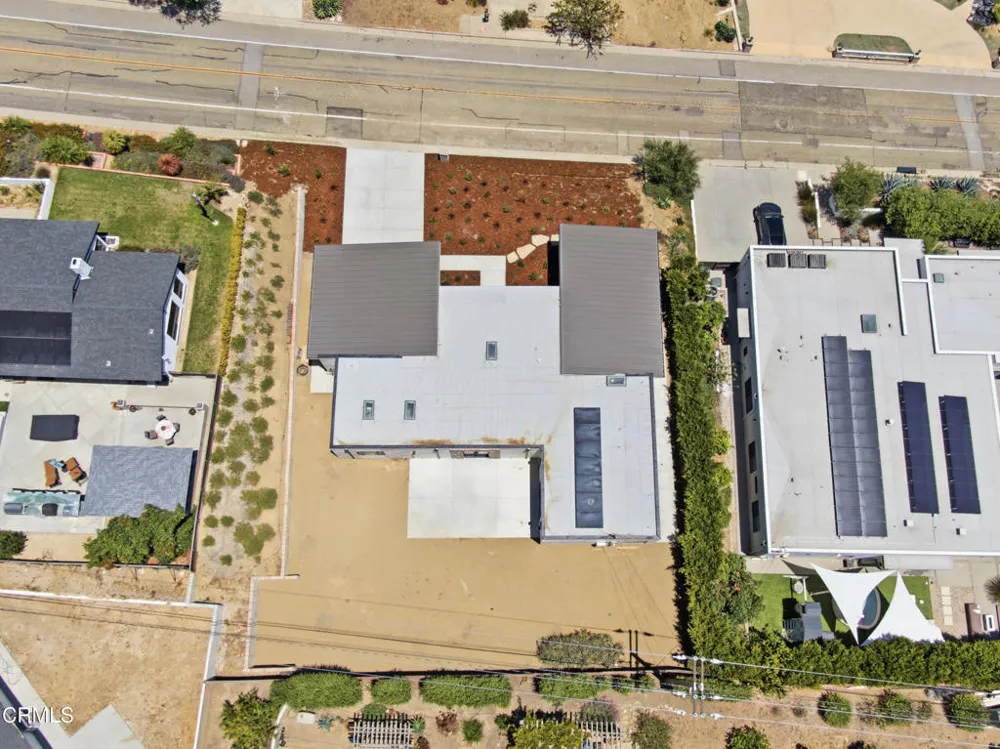 1013 Colina Vista Ventura, CA 93003