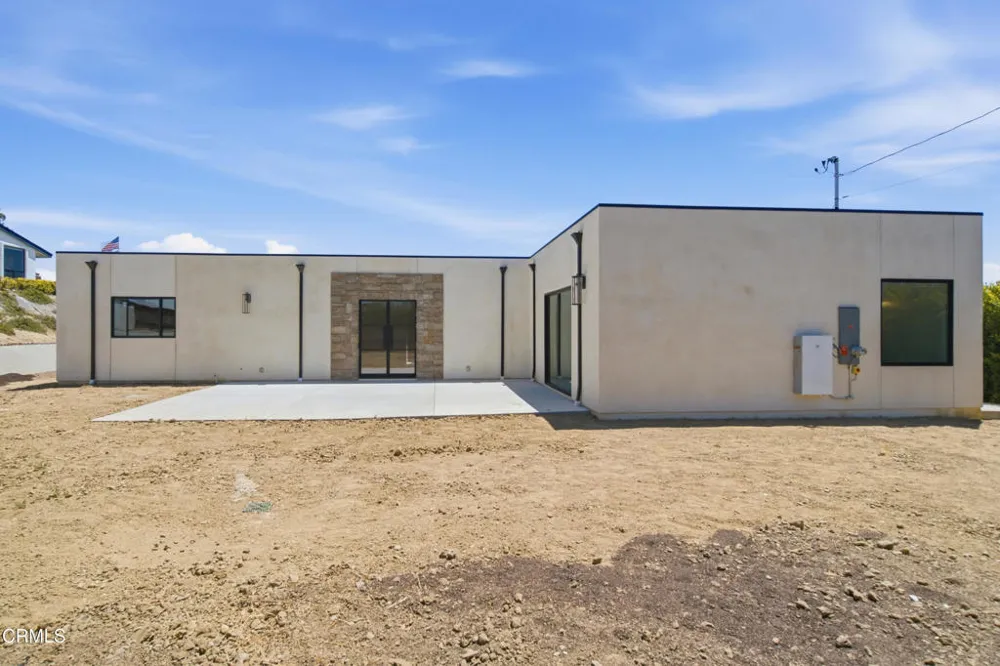 1013 Colina Vista Ventura, CA 93003