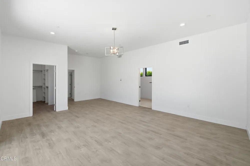 1013 Colina Vista Ventura, CA 93003