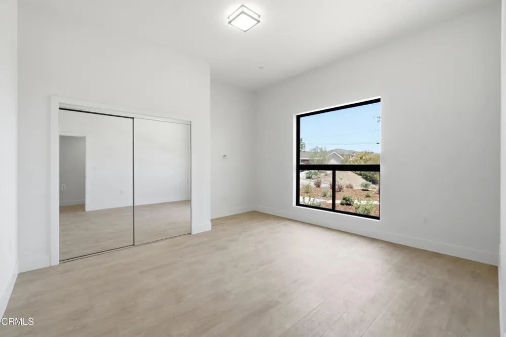 1013 Colina Vista Ventura, CA 93003