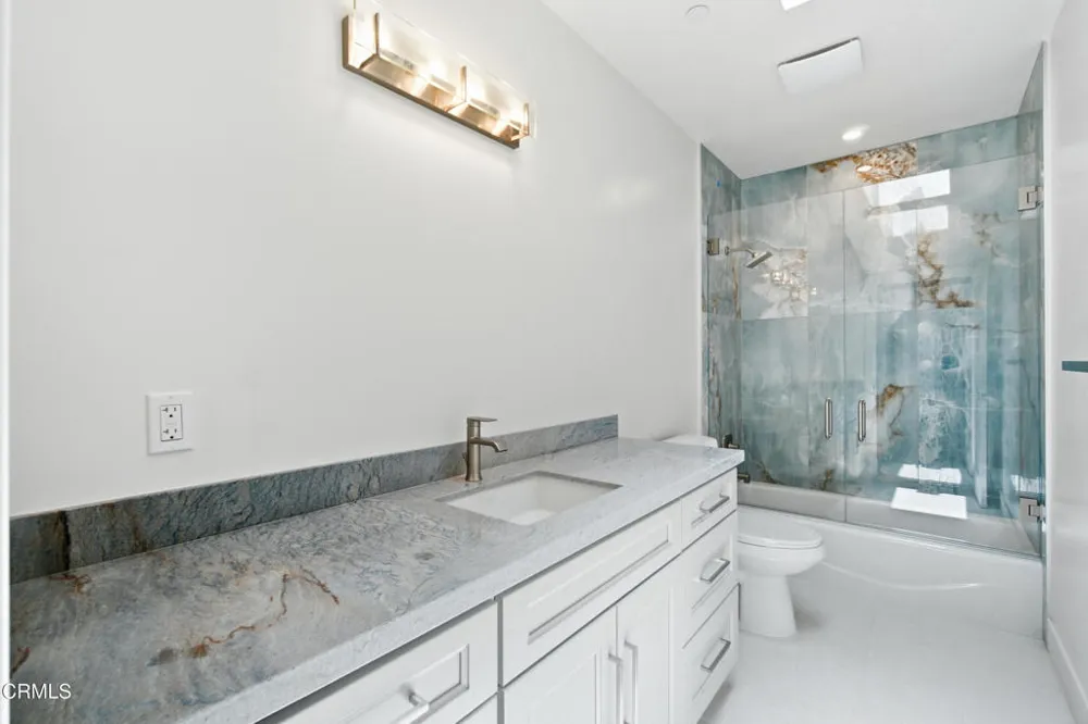 1013 Colina Vista Ventura, CA 93003