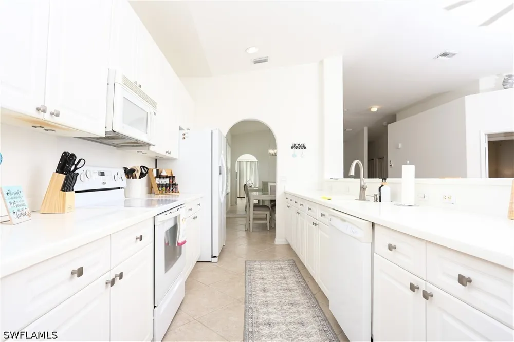 Crestview Way #171 Naples, FL 34119