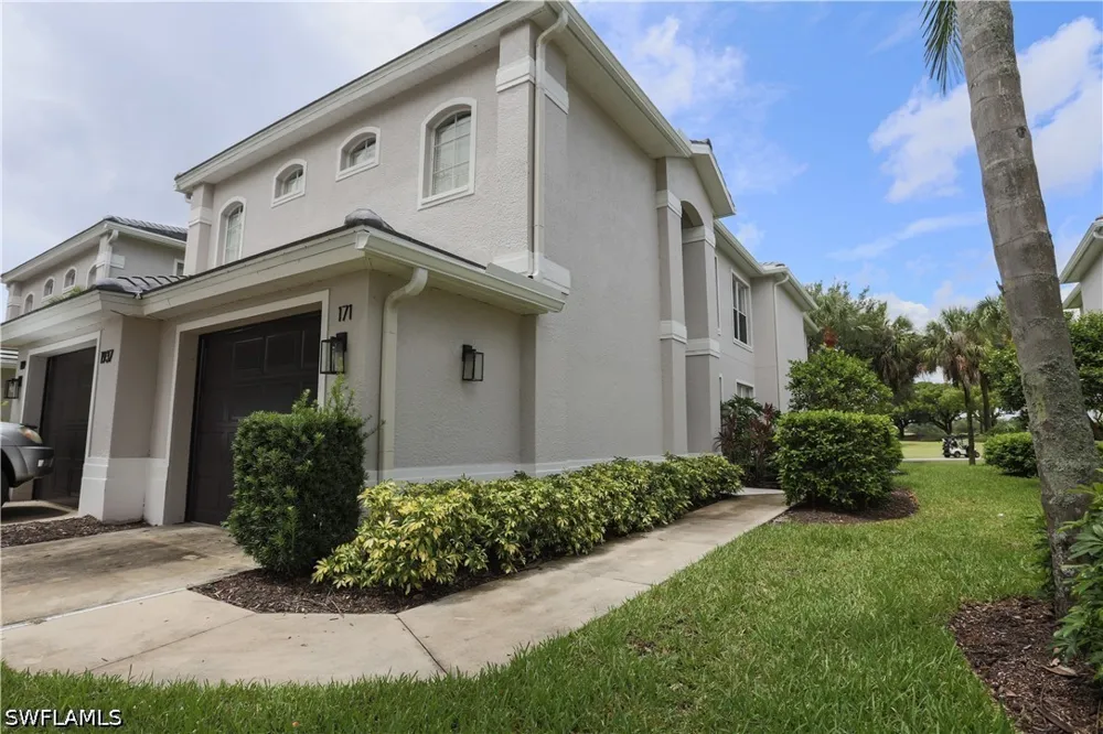 Crestview Way #171 Naples, FL 34119