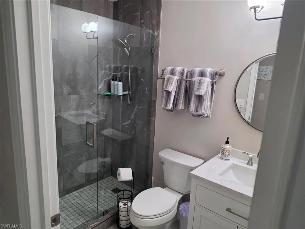200 Diamond Circle #202 Naples, FL 34110