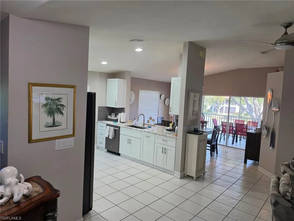 200 Diamond Circle #202 Naples, FL 34110