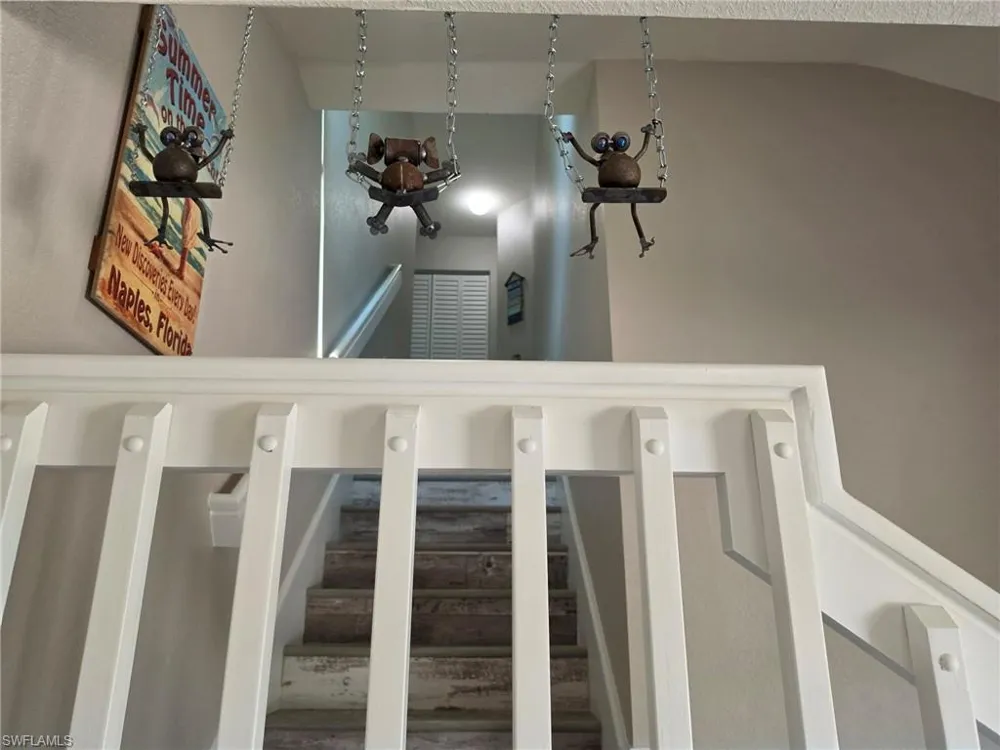 200 Diamond Circle #202 Naples, FL 34110