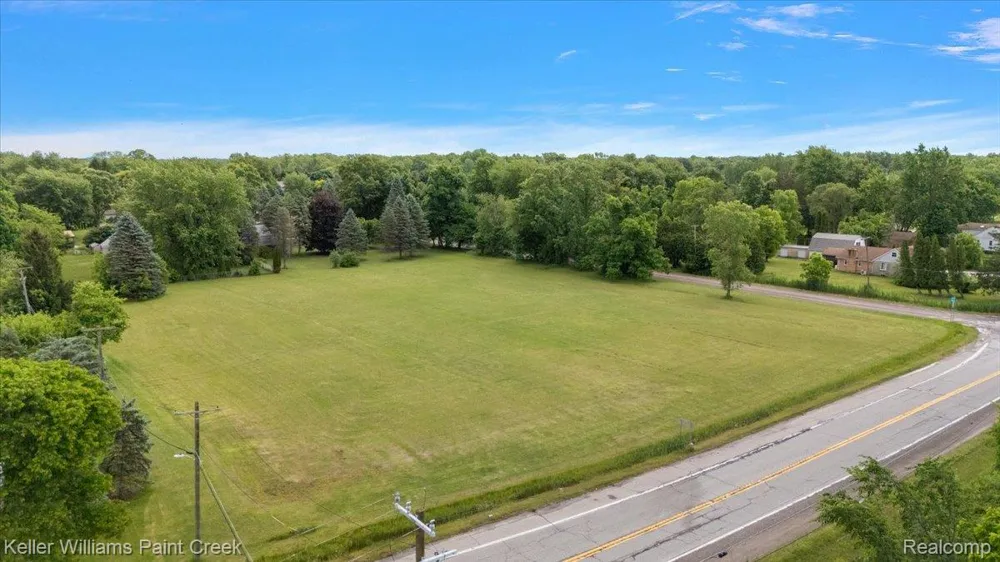 Hagen Road Macomb Township, MI 48042