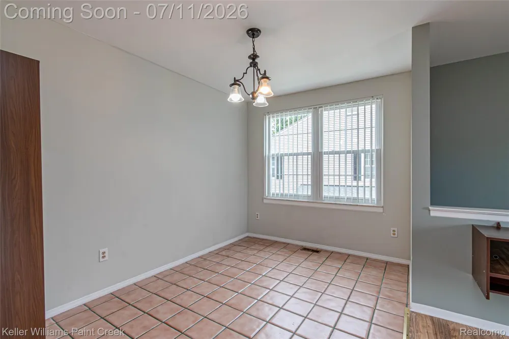 44524 Bunker Hill Drive #112 Clinton Charter Township, MI 48038