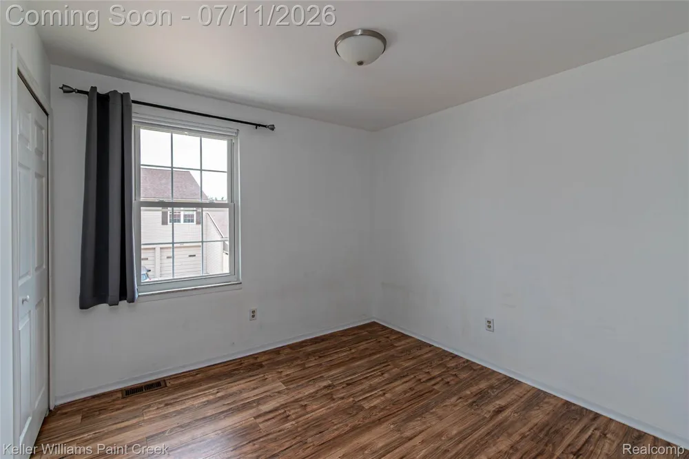 44524 Bunker Hill Drive #112 Clinton Charter Township, MI 48038