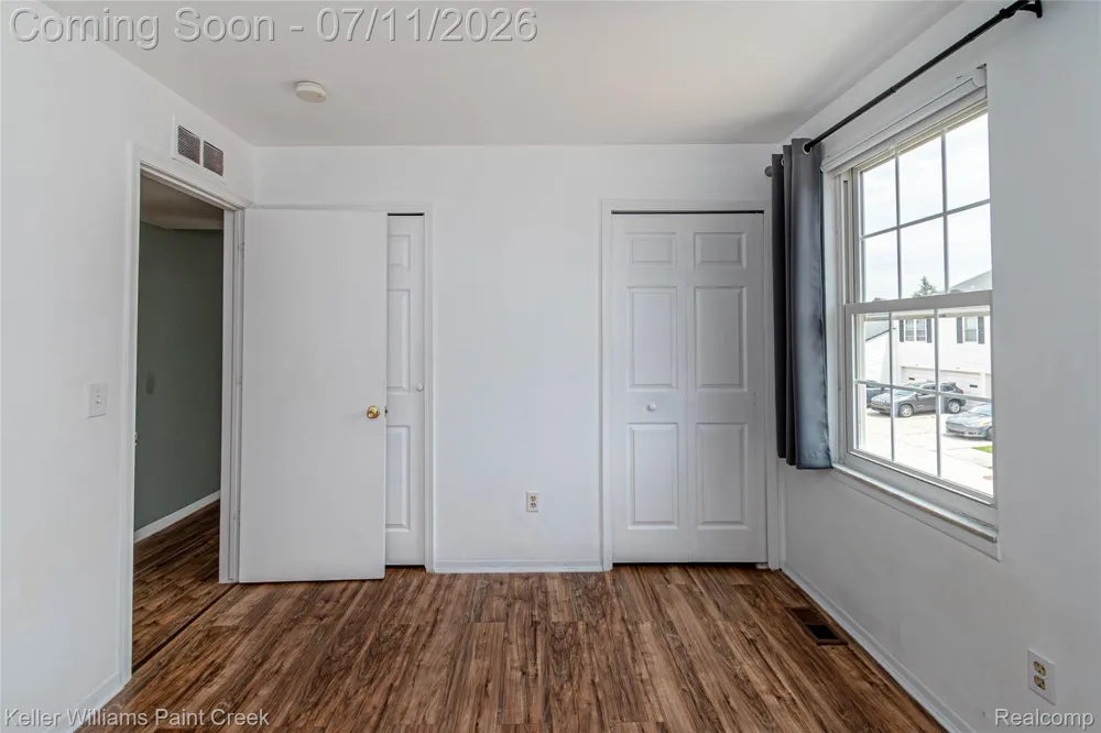 44524 Bunker Hill Drive #112 Clinton Charter Township, MI 48038