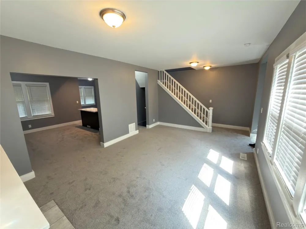 15 FOREST STREET River Rouge City, MI 48218