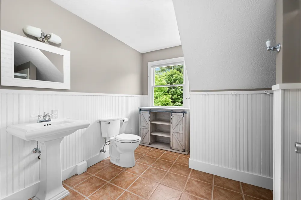3981 Smokey Ridge Road Peninsula Township, MI 49686