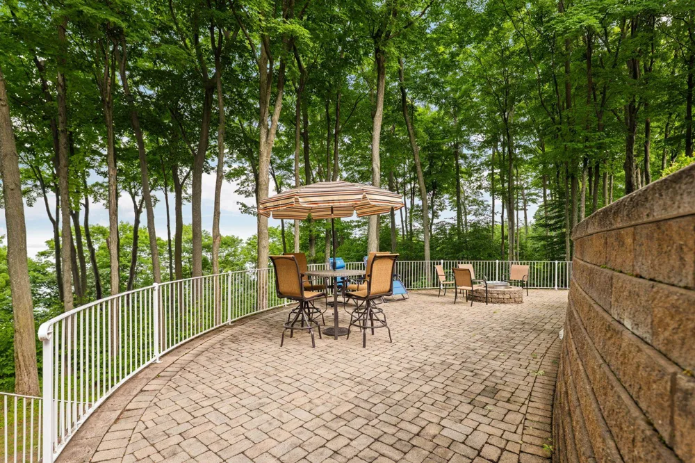 3981 Smokey Ridge Road Peninsula Township, MI 49686