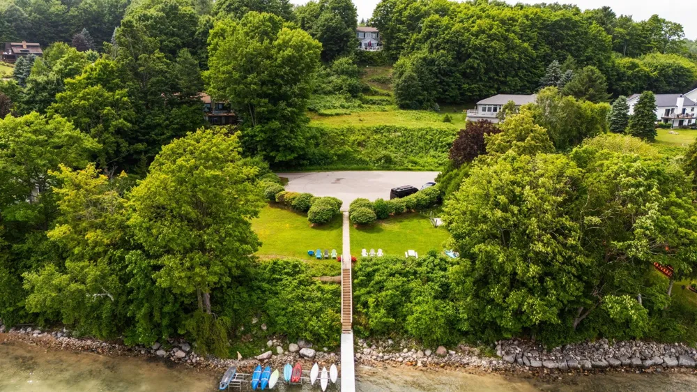 3981 Smokey Ridge Road Peninsula Township, MI 49686